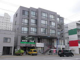 北海道札幌市中央区北二条西２５ 5階建 築34年3ヶ月