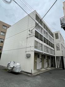 神奈川県横浜市神奈川区片倉５ 3階建 築22年7ヶ月