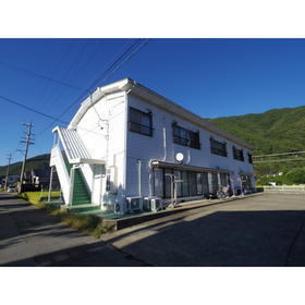 長野県千曲市大字磯部 賃貸アパート