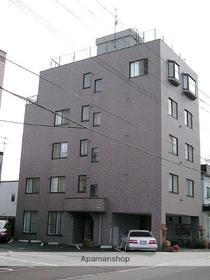 北海道札幌市手稲区稲穂一条４ 4階建 築24年7ヶ月