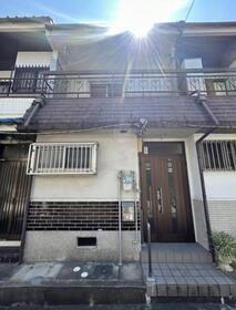 大阪府堺市西区浜寺船尾町西２ テラスハウス