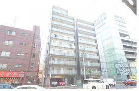 東京都足立区西新井本町１ 10階建 築8年9ヶ月