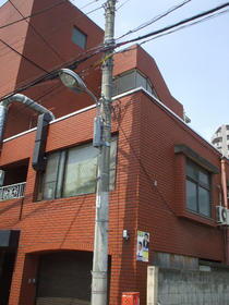 東京都中野区本町４ 5階建 築43年2ヶ月