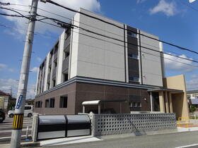 兵庫県姫路市御立東２ 4階建