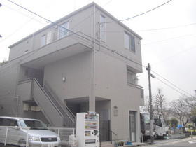 神奈川県横浜市南区南太田２ 3階建 築16年9ヶ月