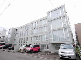 北海道札幌市北区麻生町４ 4階建 築20年5ヶ月