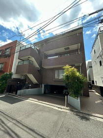 東京都港区高輪１ 地上3階地下1階建 築30年4ヶ月