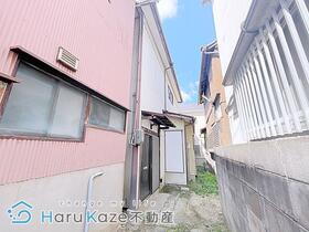 軍水町貸家