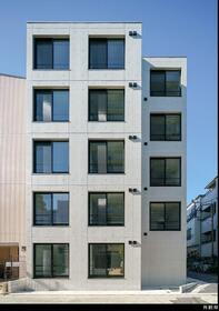 東京都葛飾区新小岩１ 賃貸マンション