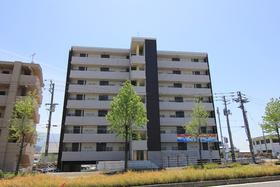 愛媛県東温市北方 8階建 築16年8ヶ月