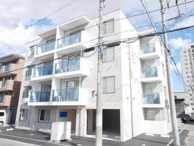 北海道札幌市西区八軒三条西１ 4階建 築5年10ヶ月
