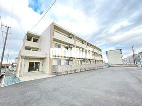 三重県鈴鹿市桜島町５ 賃貸マンション