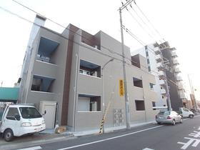 兵庫県神戸市兵庫区御崎本町１ 3階建 築5年5ヶ月