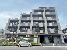 東京都渋谷区鉢山町 地上5階地下1階建 築1年4ヶ月