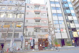 ラパンジール新大阪 5階建