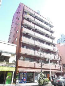 東京都新宿区新宿１ 10階建 築42年7ヶ月
