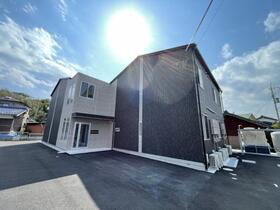 滋賀県蒲生郡日野町大窪 賃貸アパート