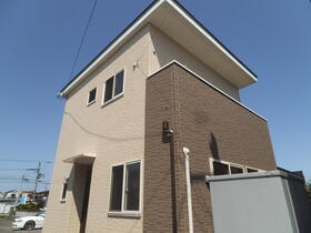 アヴァンセタウンＫ棟 2階建