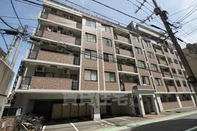 福岡県福岡市中央区荒戸１ 6階建 築31年4ヶ月