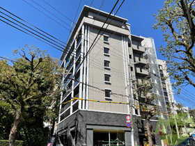 兵庫県神戸市中央区熊内町７ 8階建 築1年4ヶ月