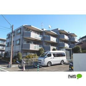 ロイヤル二俣川Ｃ棟 3階建