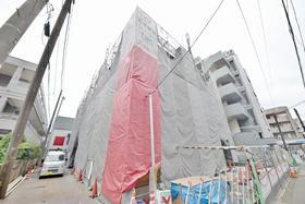 東京都調布市飛田給１ 3階建 築4年6ヶ月