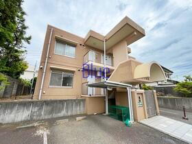 神奈川県藤沢市鵠沼藤が谷２ 2階建 築23年10ヶ月