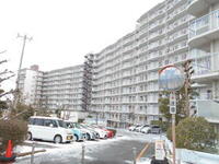 サンハイツ和泉砂川