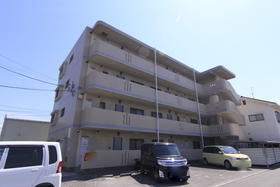 愛媛県松山市余戸西４ 4階建 築27年6ヶ月