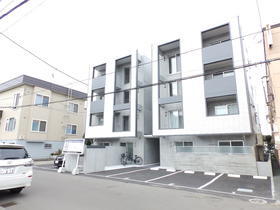 北海道札幌市西区発寒五条６ 4階建 築8年11ヶ月