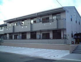 愛知県名古屋市緑区六田１ 2階建 築21年6ヶ月