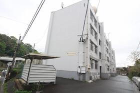 サンガーデン小ヶ倉 4階建