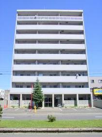 北海道札幌市東区北二十三条東１６ 9階建 築24年4ヶ月