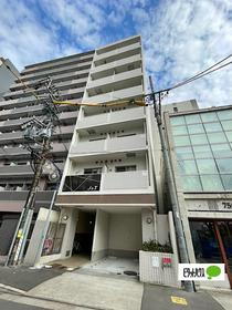 愛知県名古屋市中区栄１ 8階建