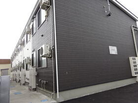 ｔｒｅｓ　　株式会社十和田宅建メイト 2階建