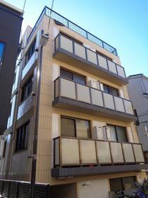 東京都中野区中野１ 地上4階地下1階建 築16年4ヶ月