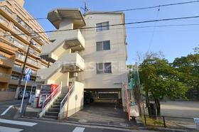 広島県広島市西区己斐本町２ 4階建 築35年4ヶ月