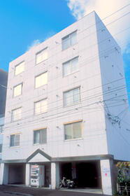北海道札幌市中央区北一条西２１ 5階建 築39年3ヶ月