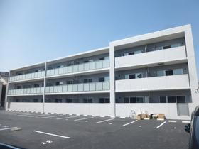 兵庫県姫路市新在家１ 3階建 築9年4ヶ月