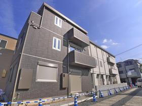 東京都足立区青井２ 3階建 築4年10ヶ月