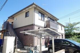 神奈川県伊勢原市高森 2階建 築15年11ヶ月