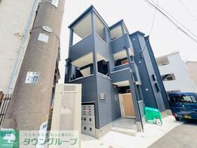神奈川県藤沢市片瀬４ 3階建 築2年6ヶ月