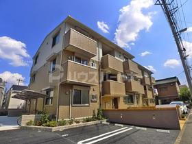 東京都足立区加賀２ 3階建 築9年4ヶ月