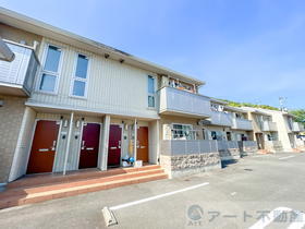 愛媛県松山市鷹子町 2階建 築10年4ヶ月