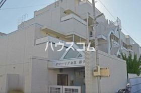 神奈川県横浜市磯子区森３ 4階建