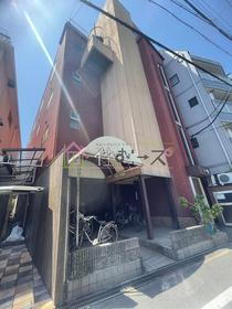 マンション泉 4階建