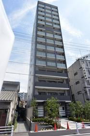 エスプレイス新大阪サウスゲート 15階建