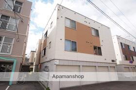 Ｍｉ・Ｃａｌａｍ白石（ミ・カラーム白石）