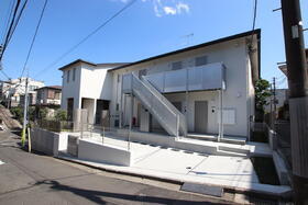 東京都世田谷区代沢２ 2階建 