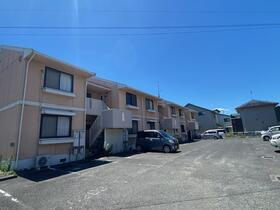 岡山県倉敷市白楽町 築35年4ヶ月 2階建